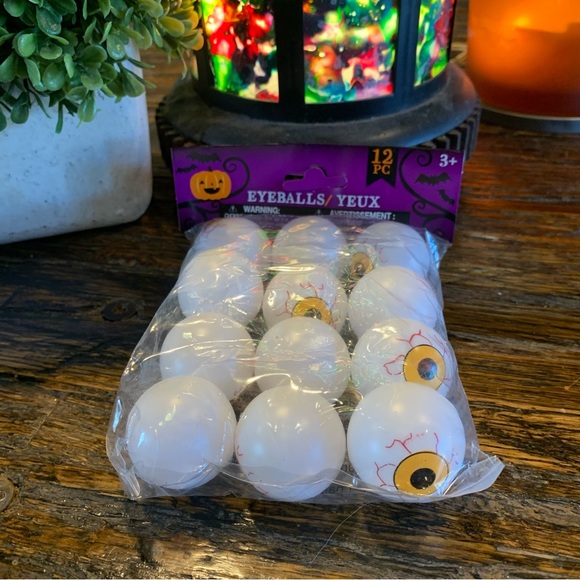 Halloween Holiday Halloween 2 Spooky Eyes New In Package Pink Pong halloween-holiday-halloween-2-spooky-eyes-new-in-package-pink-pong